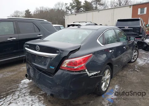 2013 Nissan Altima 2.5 Sv z USA, uszkodzony, nr VIN 1N4AL3AP6DC152478